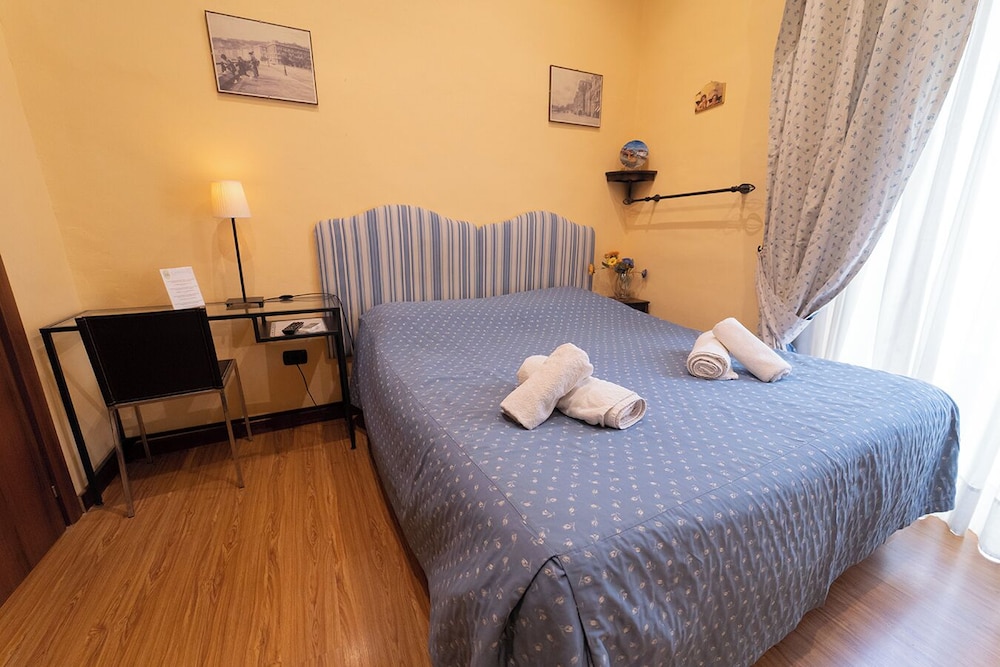 H. G. Boutique Toledo Napoli Centro by ClaPa Group Dislocated Hospitality