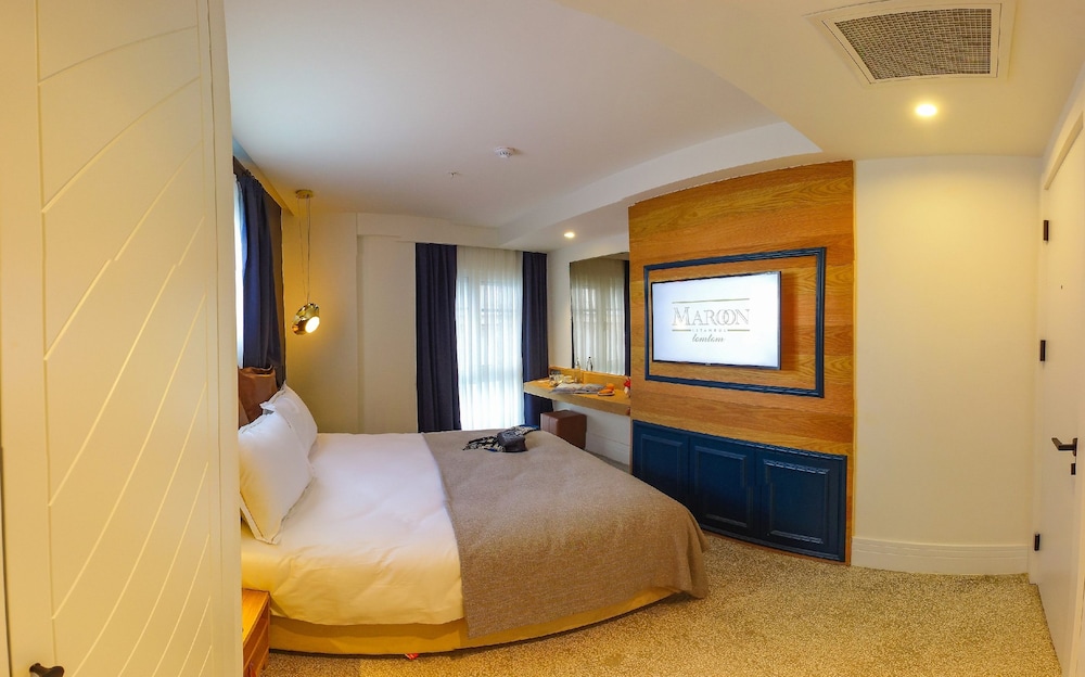 Maroon Tomtom - Image 23