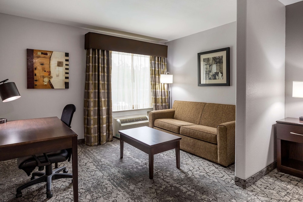 Best Western Oakdale Inn - Property Image 20