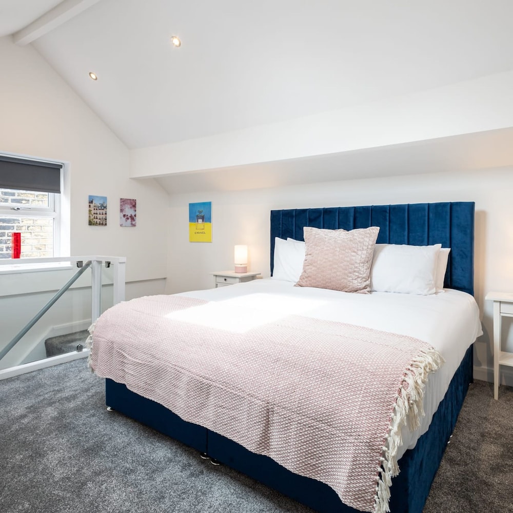 Host Stay The Westbourne Grande