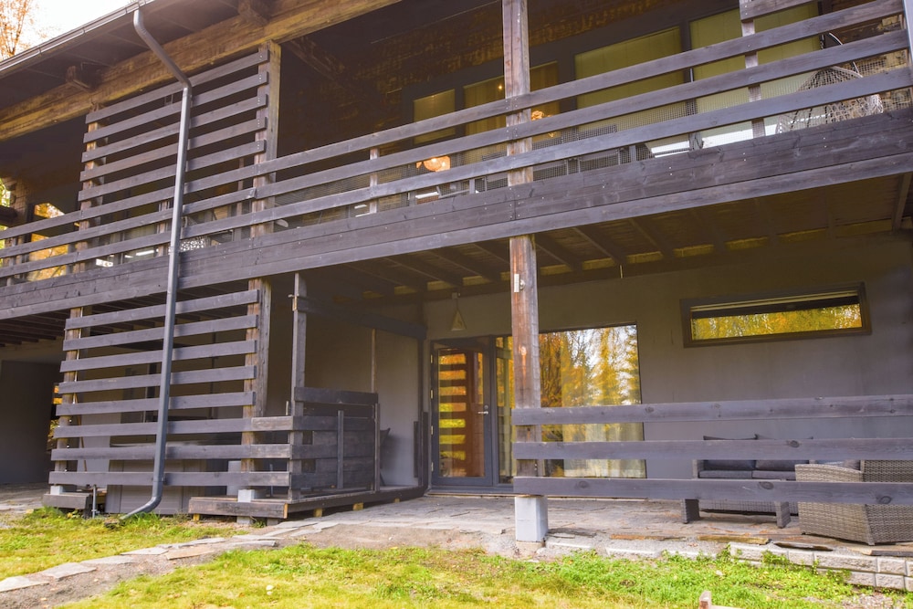 Comfy Cabin in Tahko with Hot Tub. Private Sauna