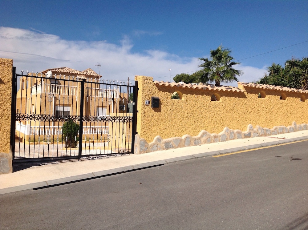 Photo 46