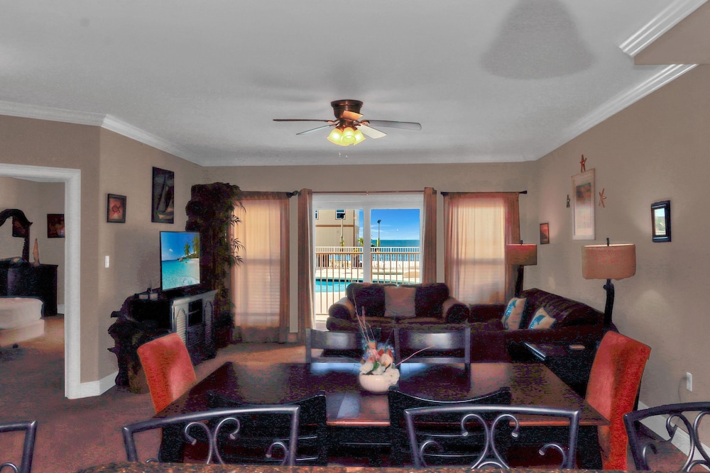 Paradise Shores 105