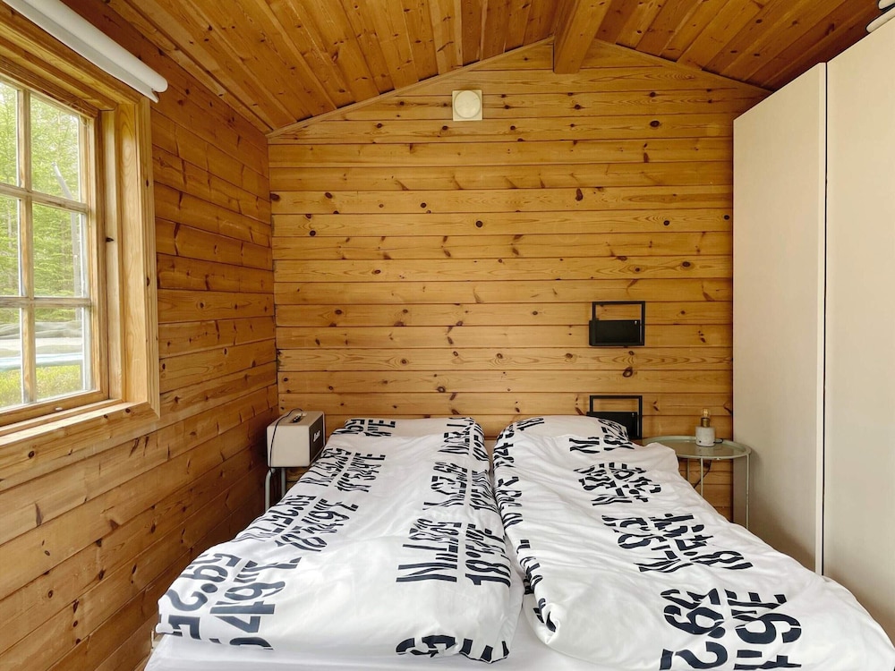 Cozy Summer Retreat in Graddo