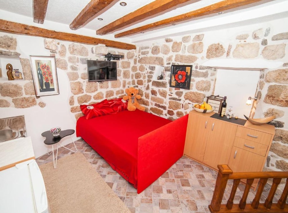 Cozy Stay in Kotors Old Town