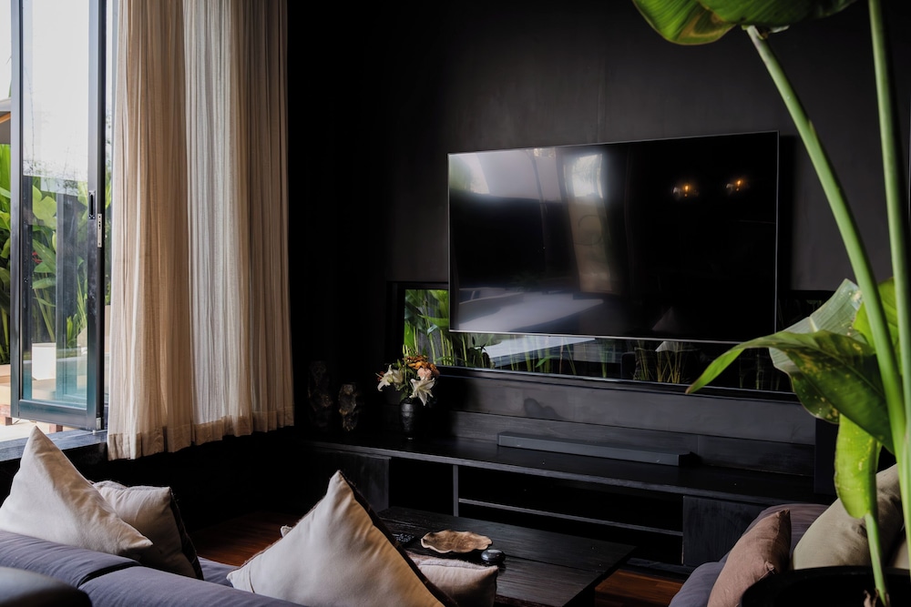 Villa Bōld x Gold At Bōld- Luxury Villas