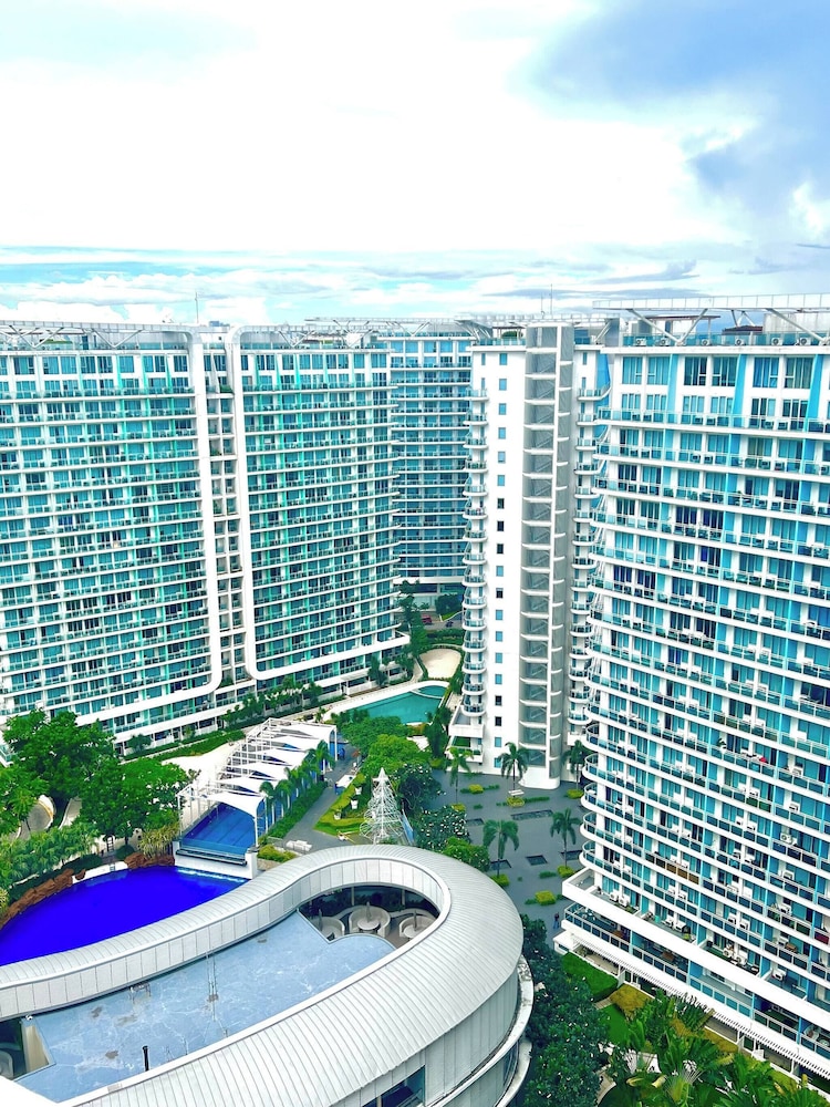 Last Minute Deal Azure Staycation June Promo!