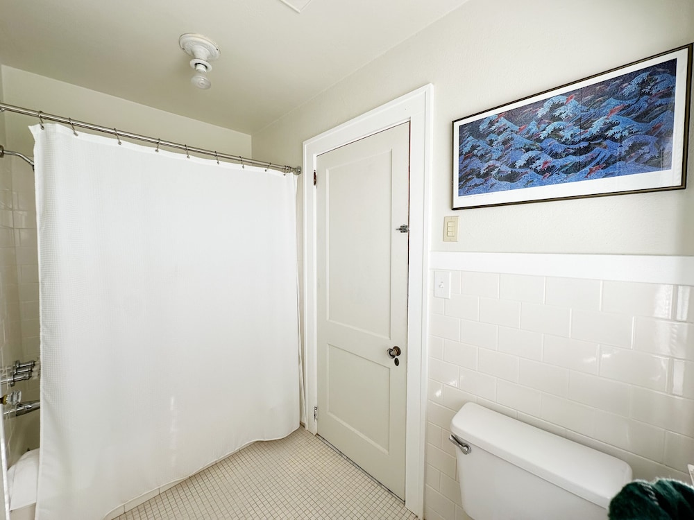 Moby Dick Hotel