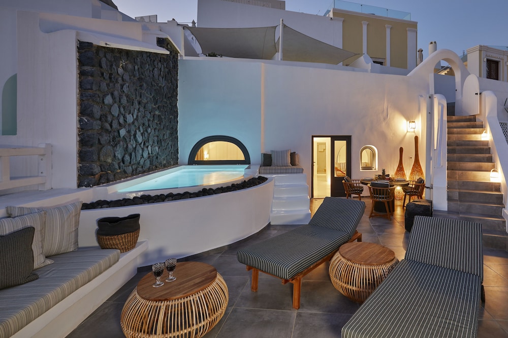 Olea Cave House