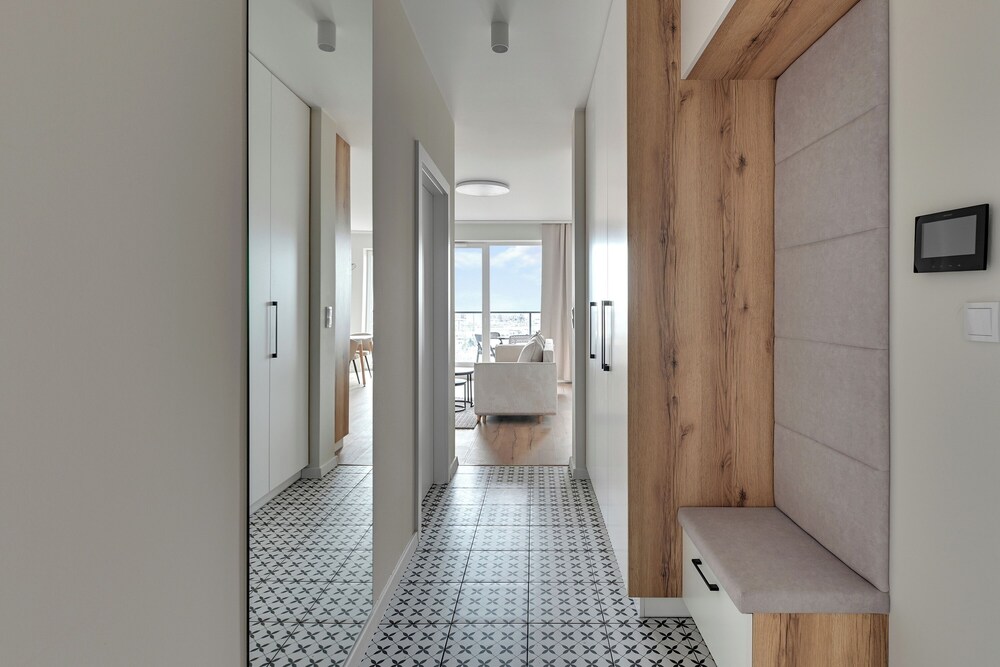 Horizon 169 - SeaView by GrandApartments