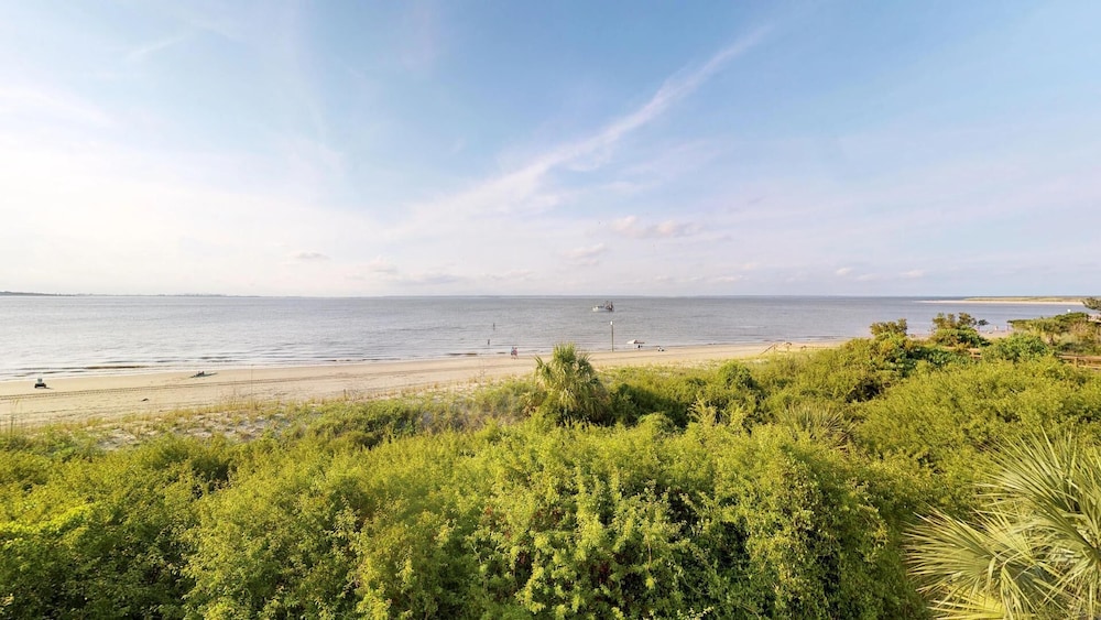 Bay View Villas 2 by Tybee Vacation Rentals