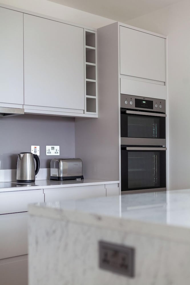 The Colindale Luxury Apartment