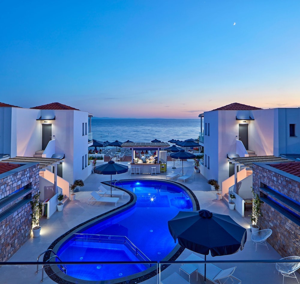 Icon Suites