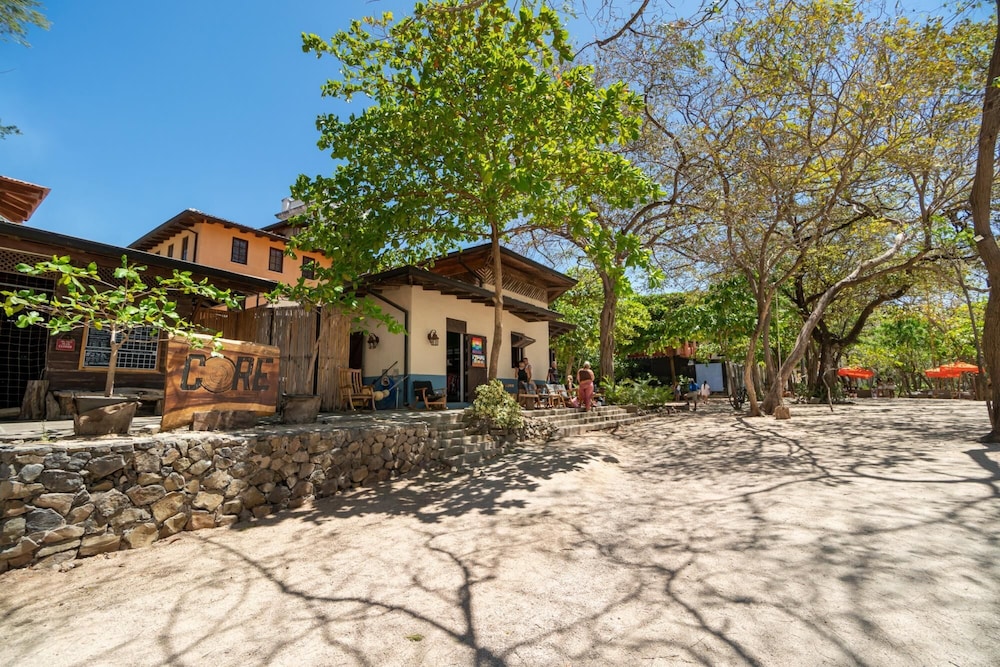 Las Catalinas - 2 BR Condo Just Steps to the Beach - Casa el Chante