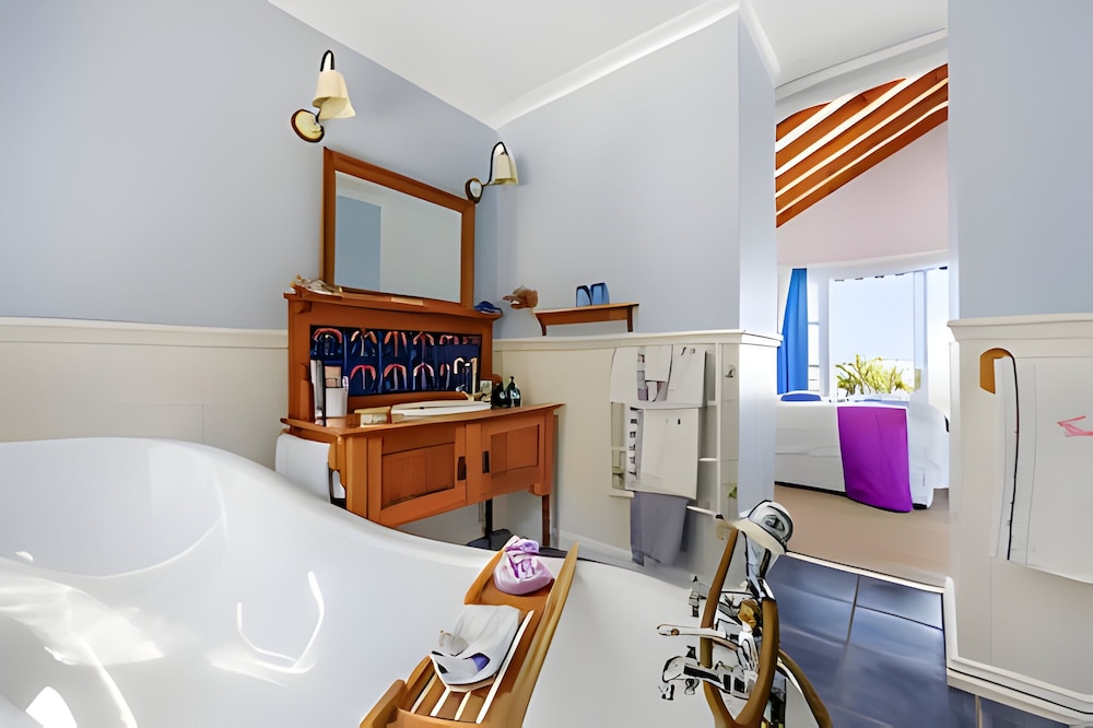 Cape Rose Cottage
