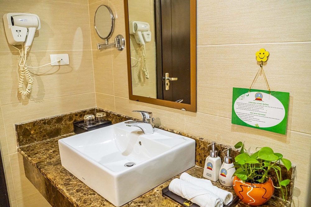 Hoang Son Peace Hotel