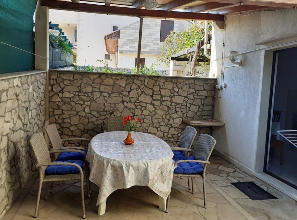 Charming Apartments Vanja With Style