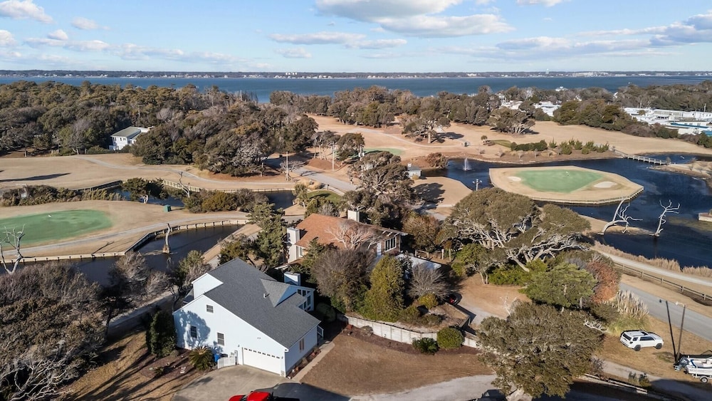 Fore Your Delight 3 Bedroom Townhouse