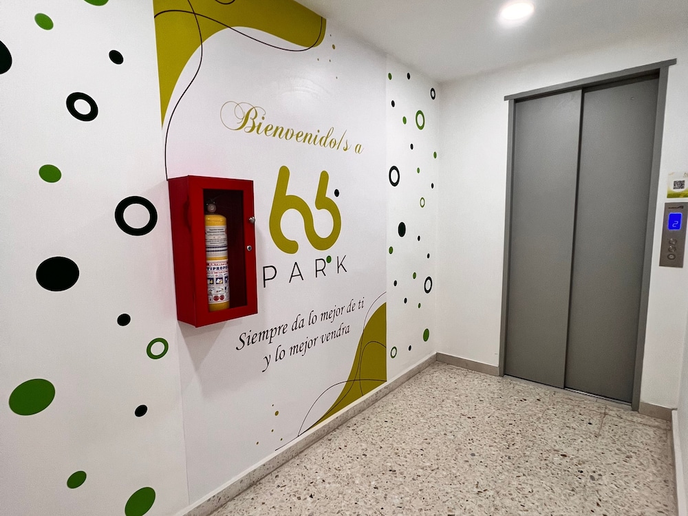 Park 66 Apartaestudios