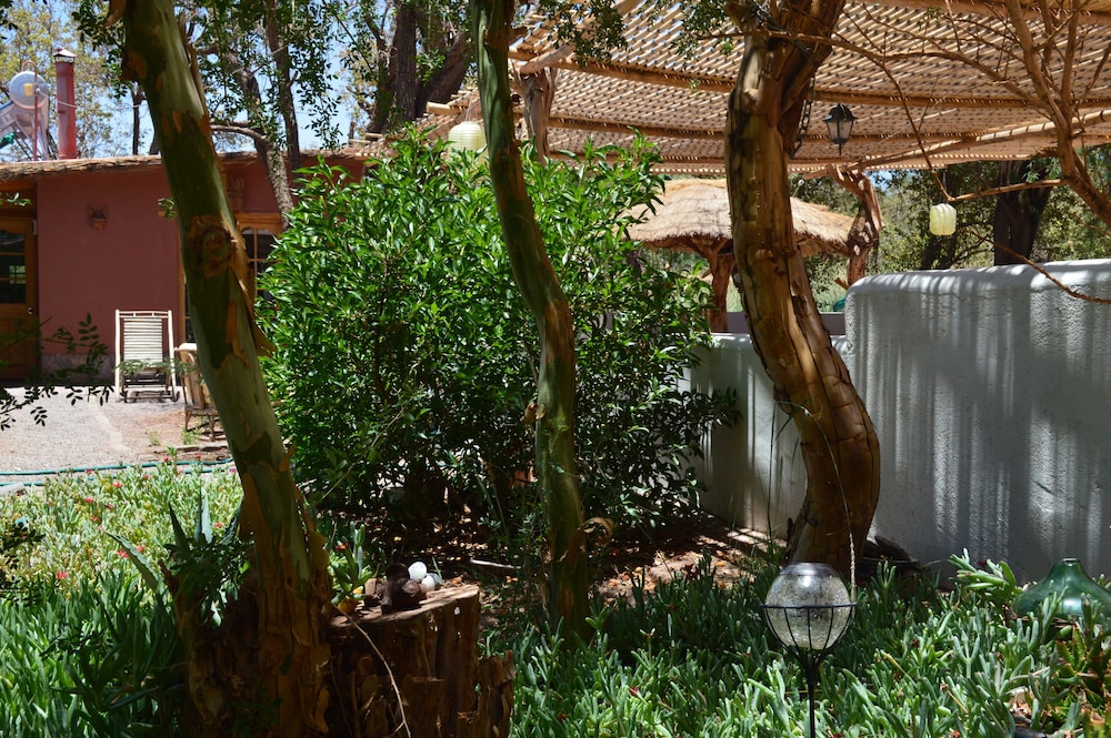 Rancho Quitapenas Bungalows