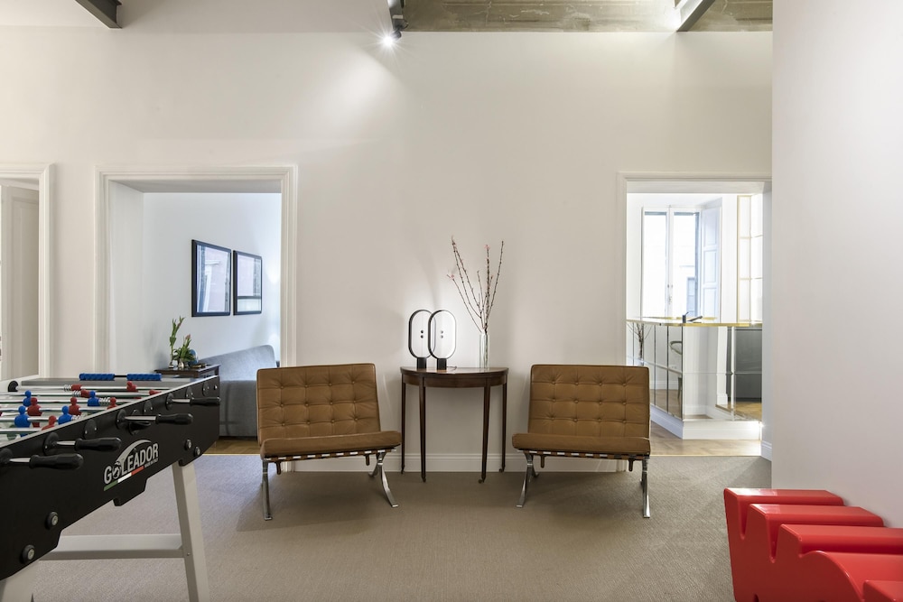 Le Fontane - Perfect Apartment Airy Tasteful Modern in a Historic Rome