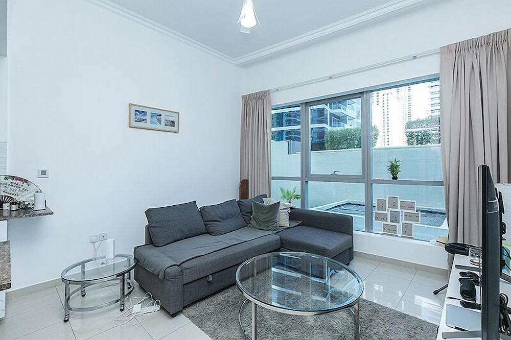 Dream Inn Dubai Bay Central