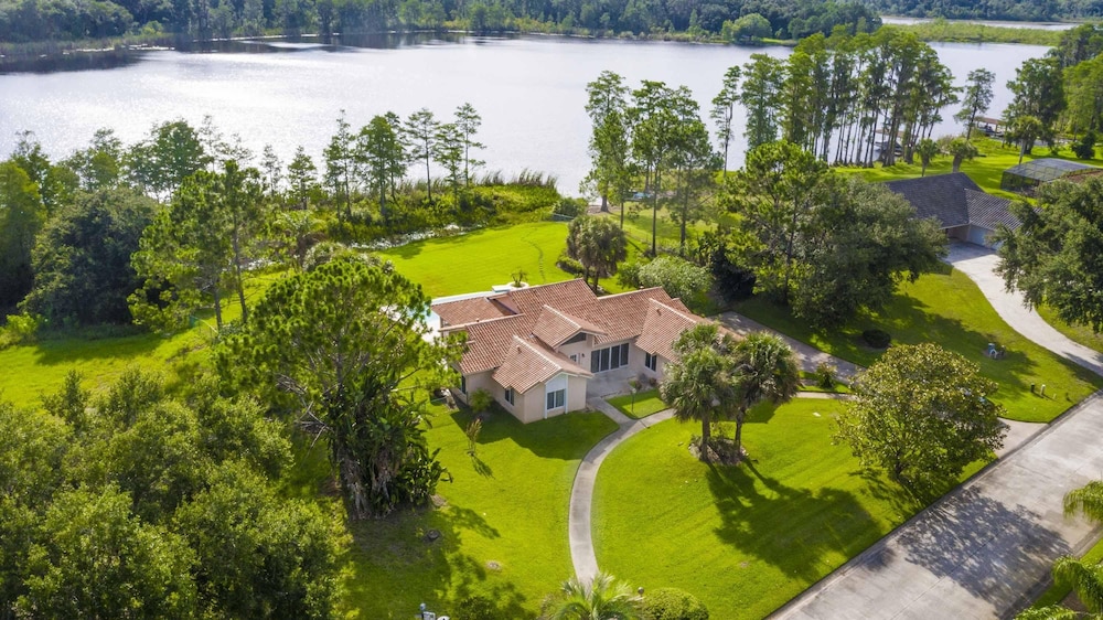 Clermont Vacations - Swiss 101 - Lake Olsen - Property Image 1