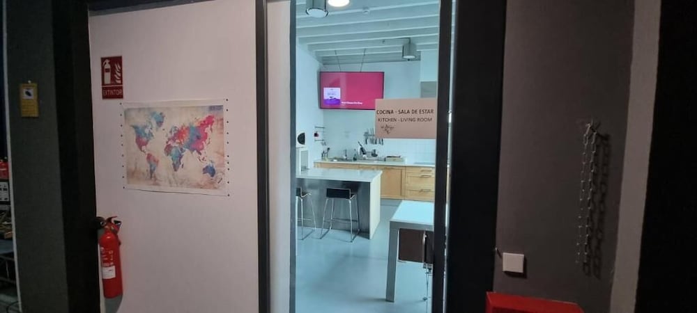 SEVILLE YOUR WAY HOSTEL