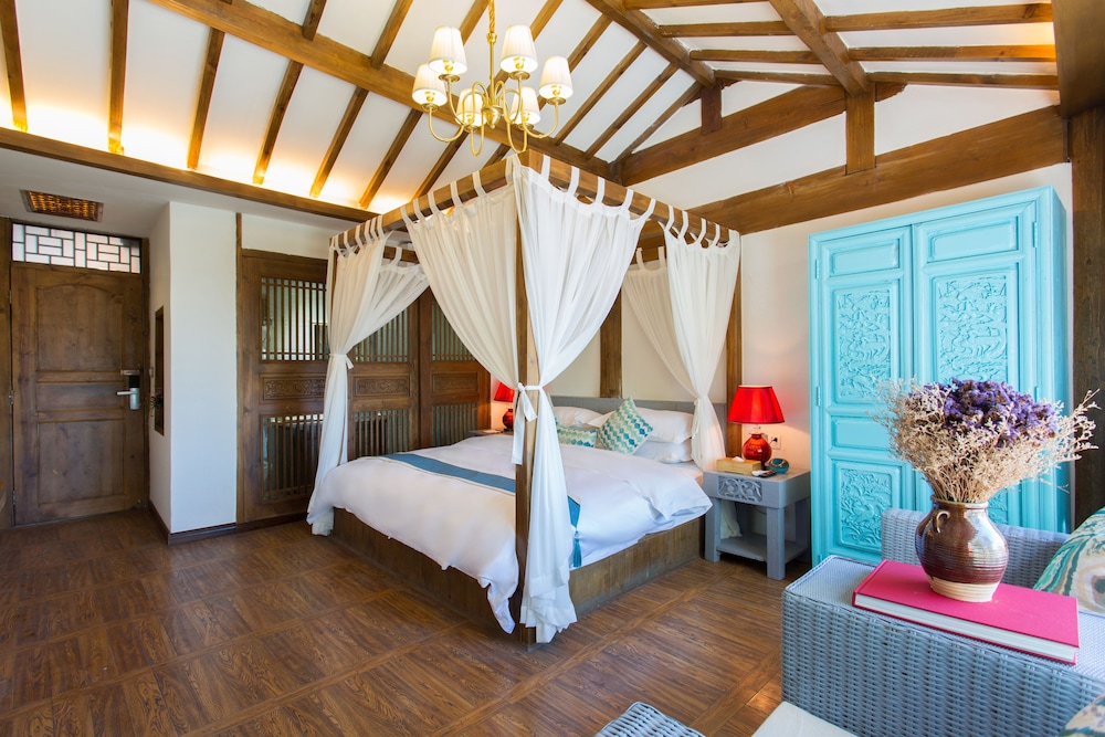 Hua Zhu Fansu Yunju Homestay