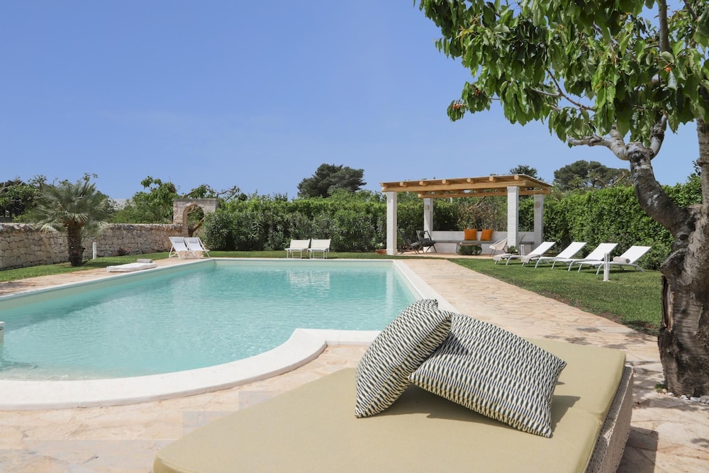 Trulli Greta in Martina Franca view 2
