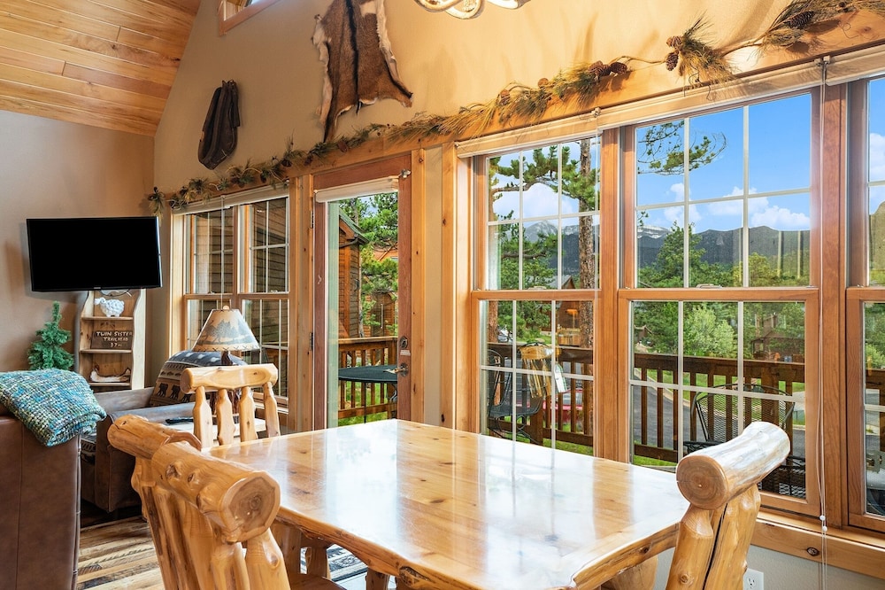 Solitude Condos - Estes Park CO