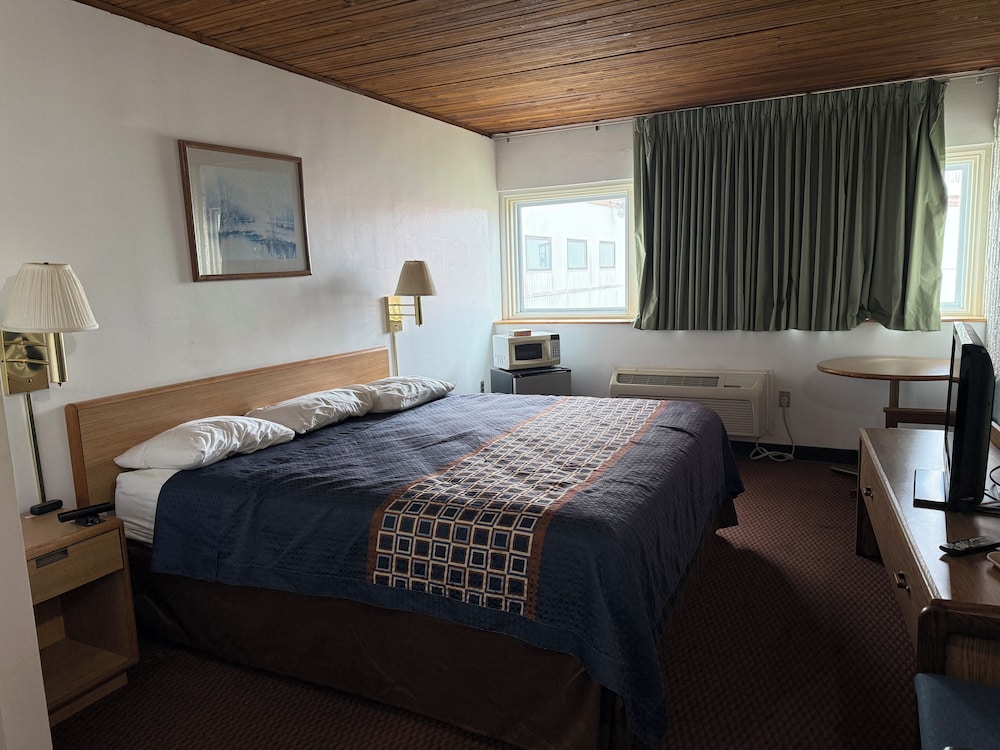 Smartwood Inn