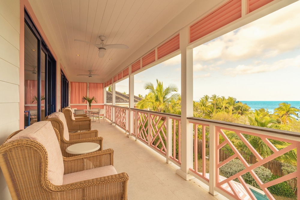 Private Pool Villa at Coral Sands Steps to Pink Sand Beach & Resort Amenities