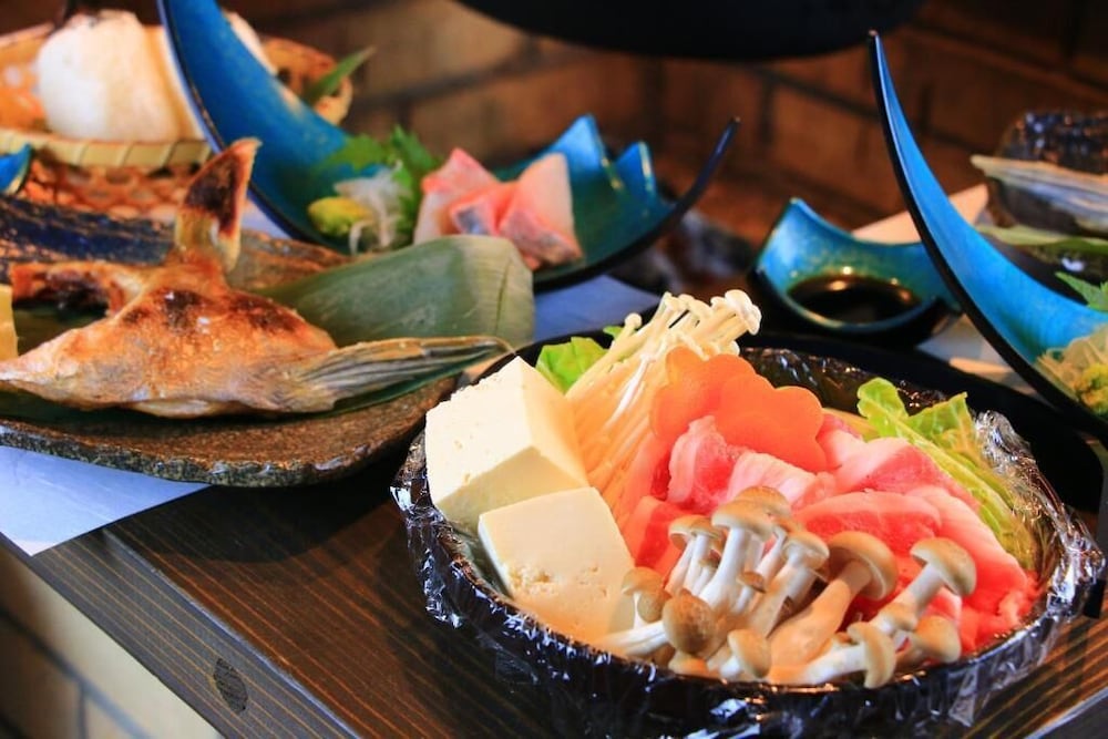 Food & Beverage