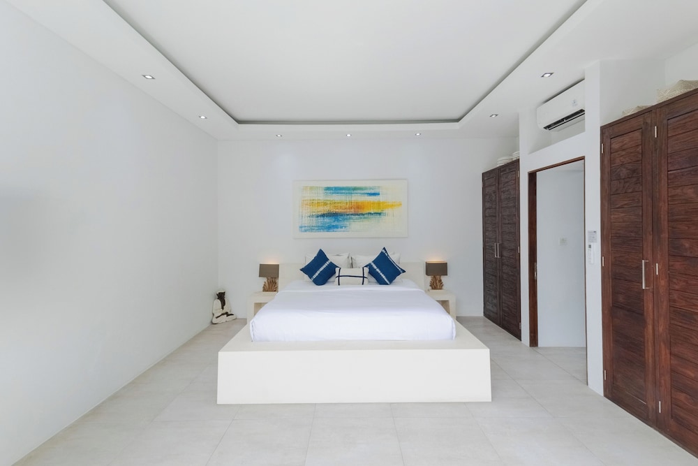 Villa Naema - 4 BR Private Villa