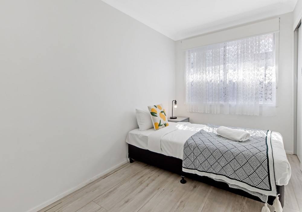 Kozyguru | Carlingford | 3 Beds + Free Parking