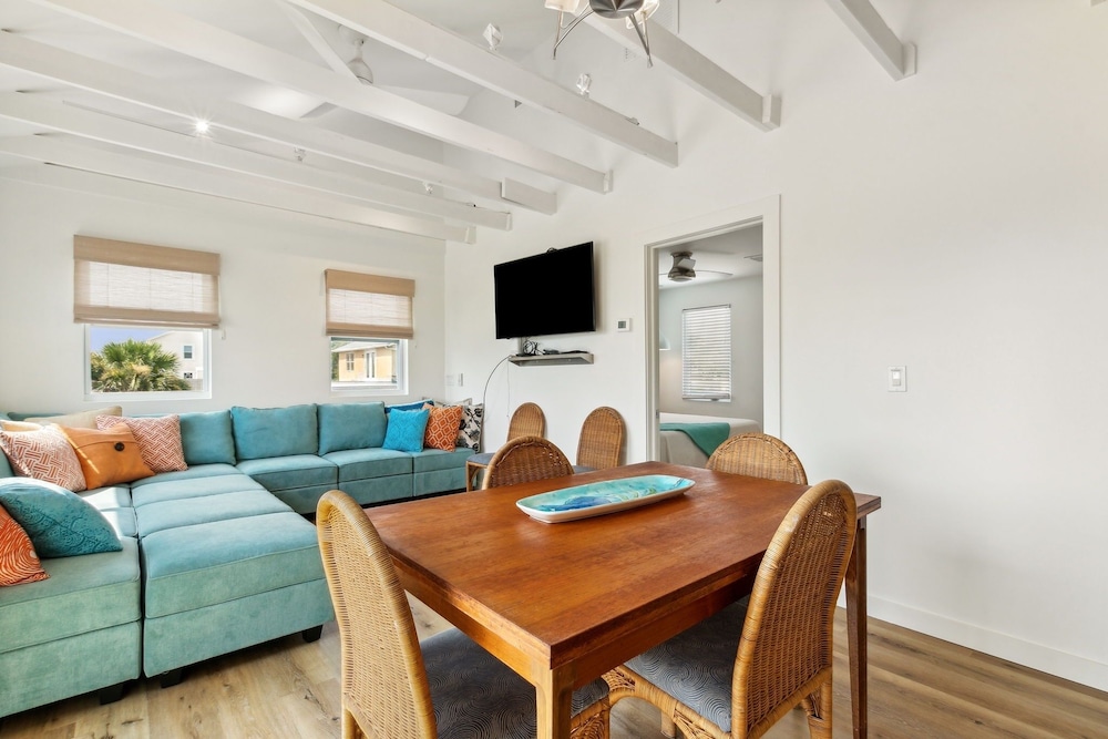 161 S Fletcher 5 Bedroom Home