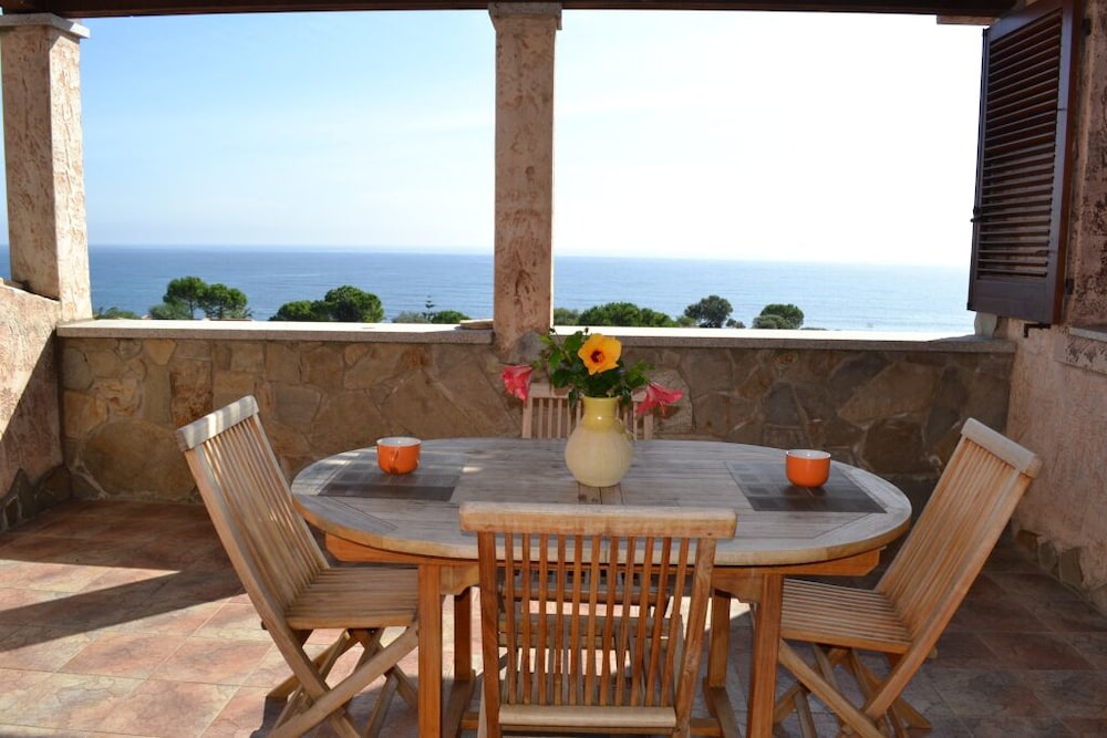 Villino Trilocale Apartments Seaside