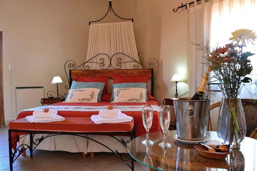 Hosteria La Caldera