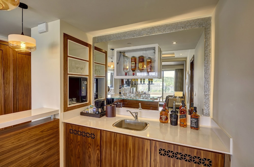 Jamaica Vacations - Royalton Blue Waters Montego Bay, An Autograph Collection All Inclusive Resort - Property Image 22