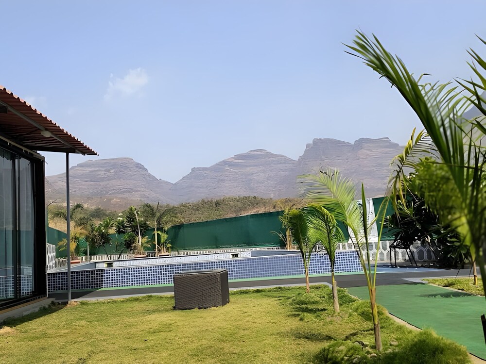 7 Mountains Farm Villa
