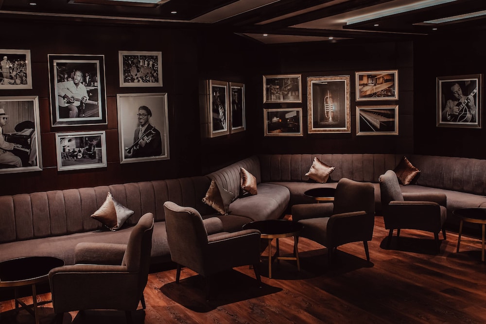 Al Bustan Palace, a Ritz-Carlton Hotel 75