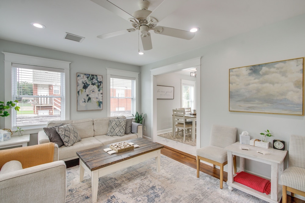 1 Mi to OKC Fair Park: Family-friendly Apt!