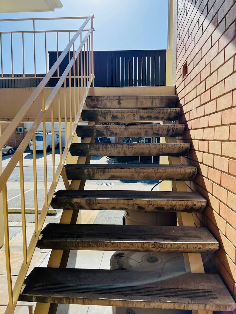 Unwind Glenelg Studio Apartment no 31