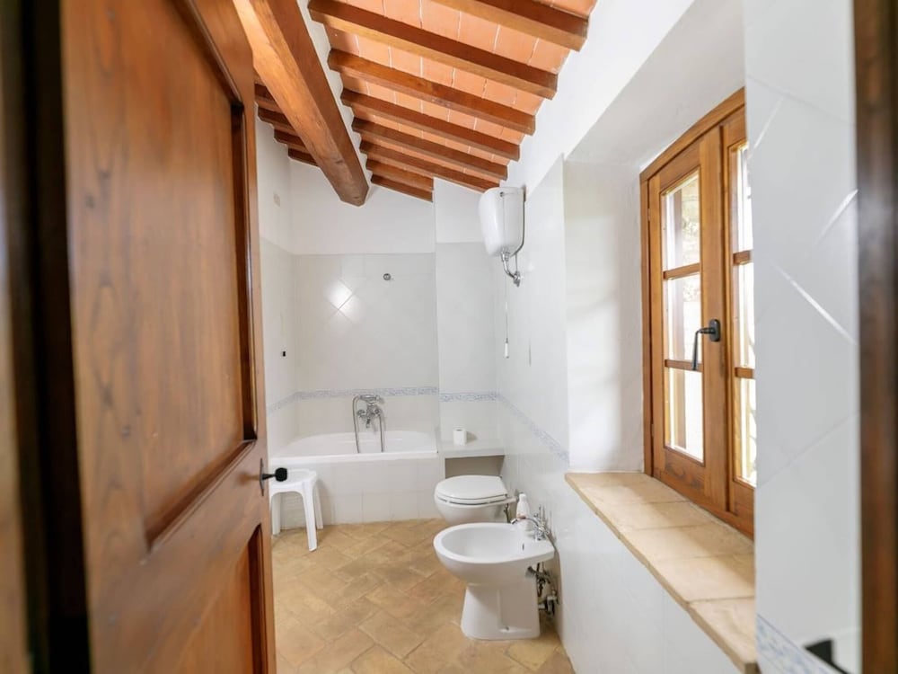 Belvilla by OYO Podere Uliveto view 5