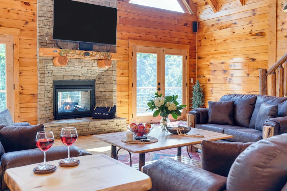Sleeps 26, 2 Homes Theater Room, Game Room, Hot Tub, Smoky Mountain Views