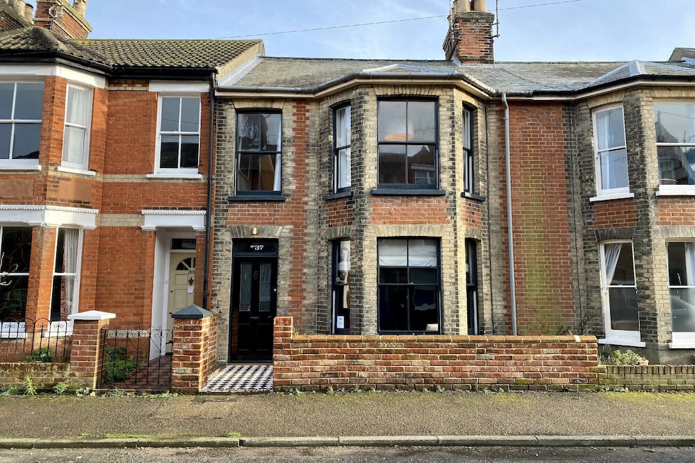 37 Stradbroke Road, Southwold