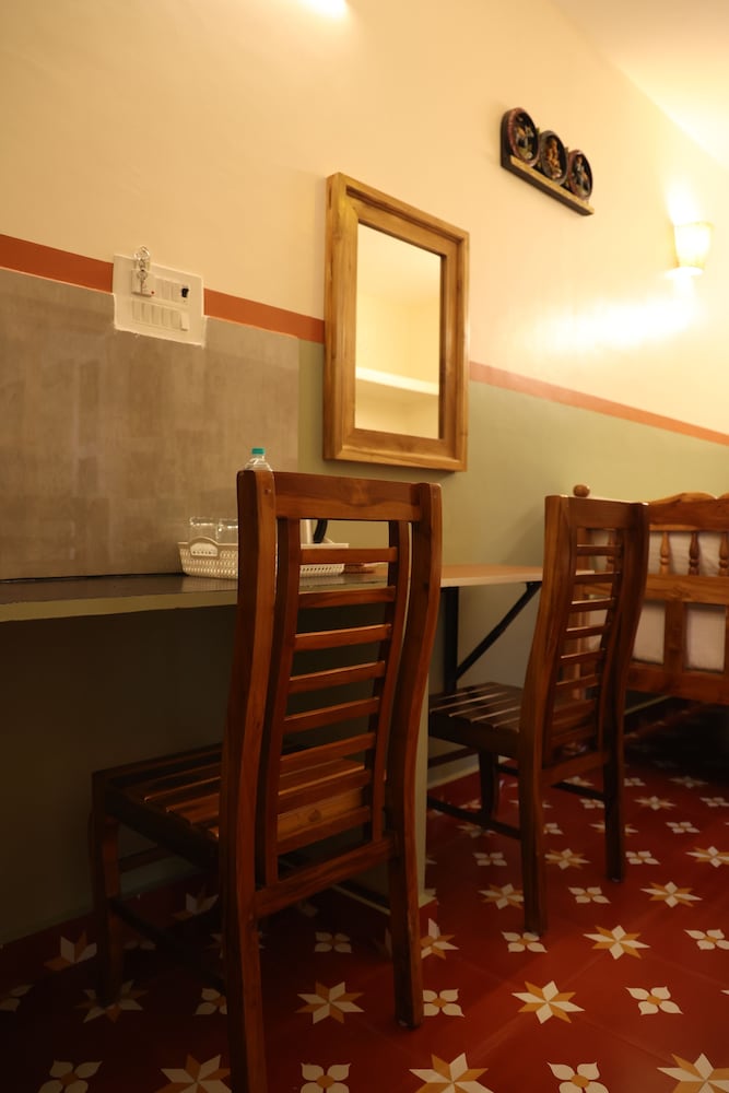 Dwaraka Guest House
