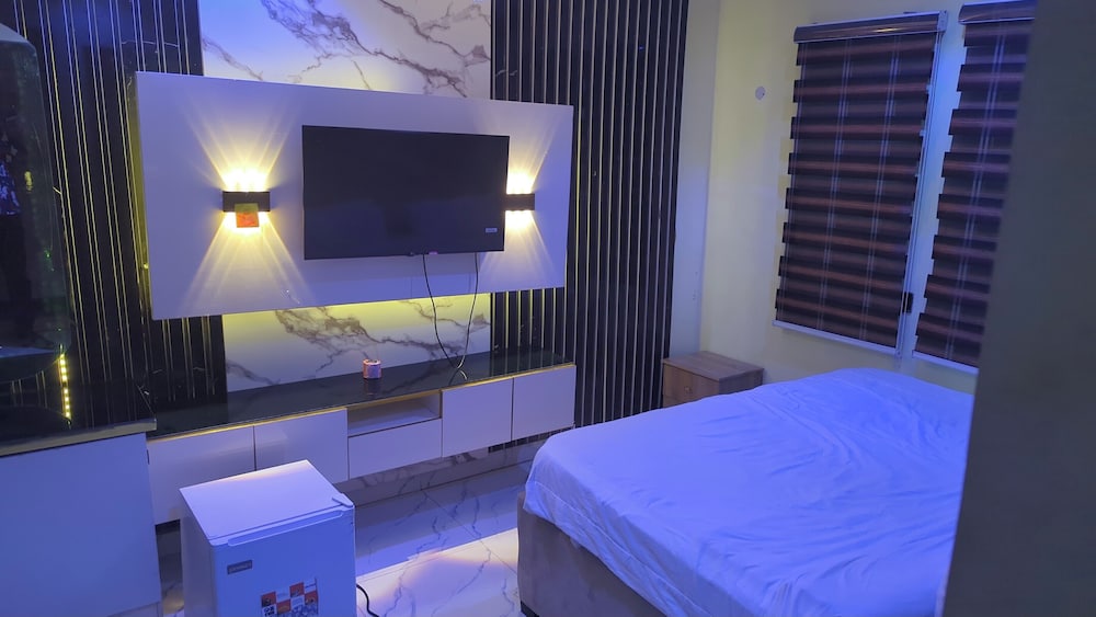 517VIP Suites and Apartments Awka