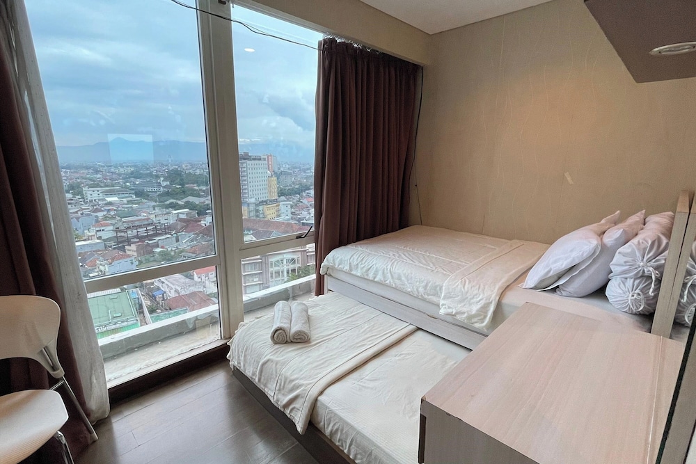 El Royale By Farizi Rooms